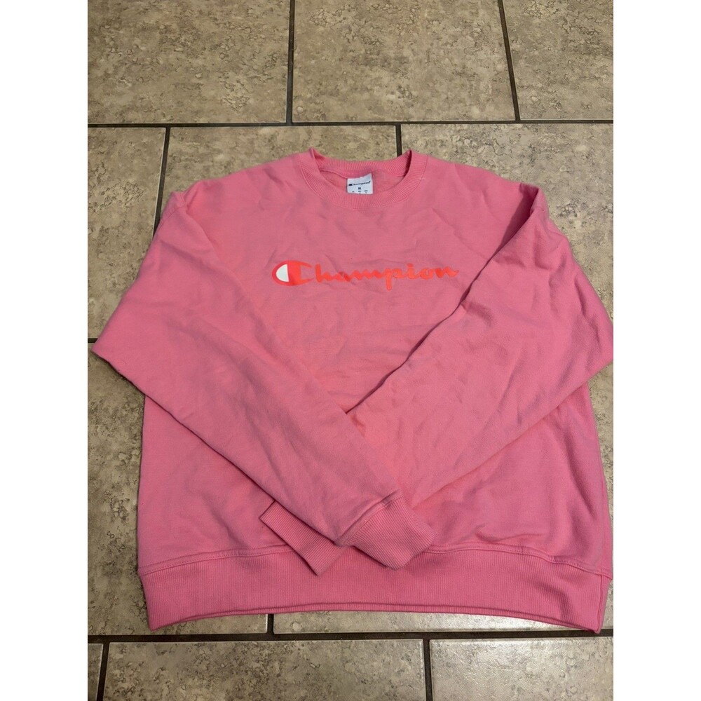 Champion Pink Crewneck Sweatshirt Women’s Medium Logo Pullover Fleece Athleisure